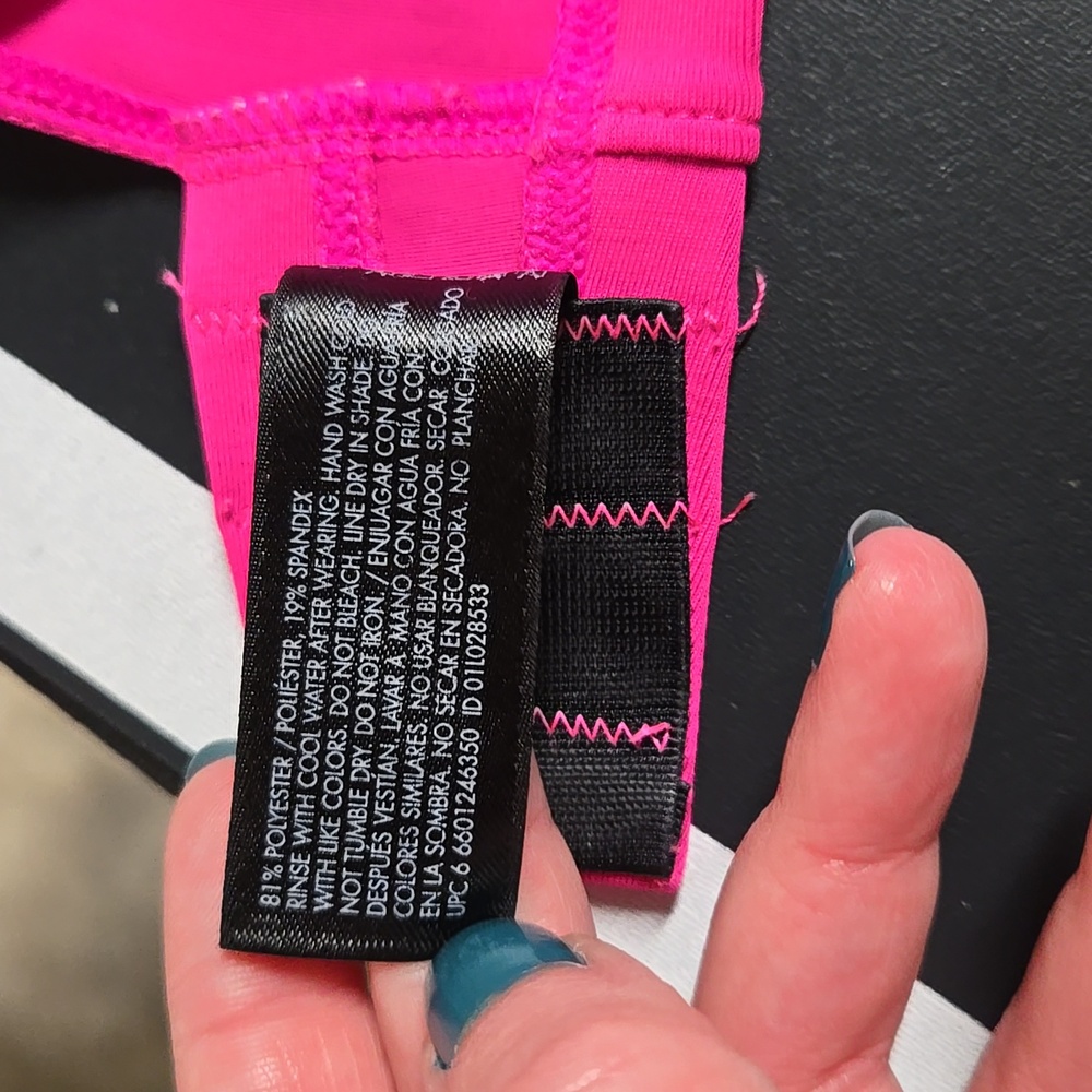 Underwire Swim Top - Picture 9 of 9